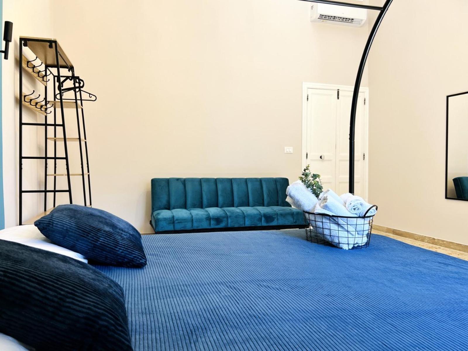 Lucky Corner - Elegant Stay Таранто Екстериор снимка